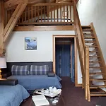 La Grange D'arly Otel